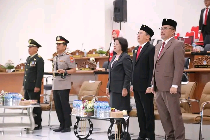 Rapat Paripurna DPRD Manado Nonton Bareng, Pidato Kenegaraan Peresiden Prabowo Jelang Hut RI Ke-80 